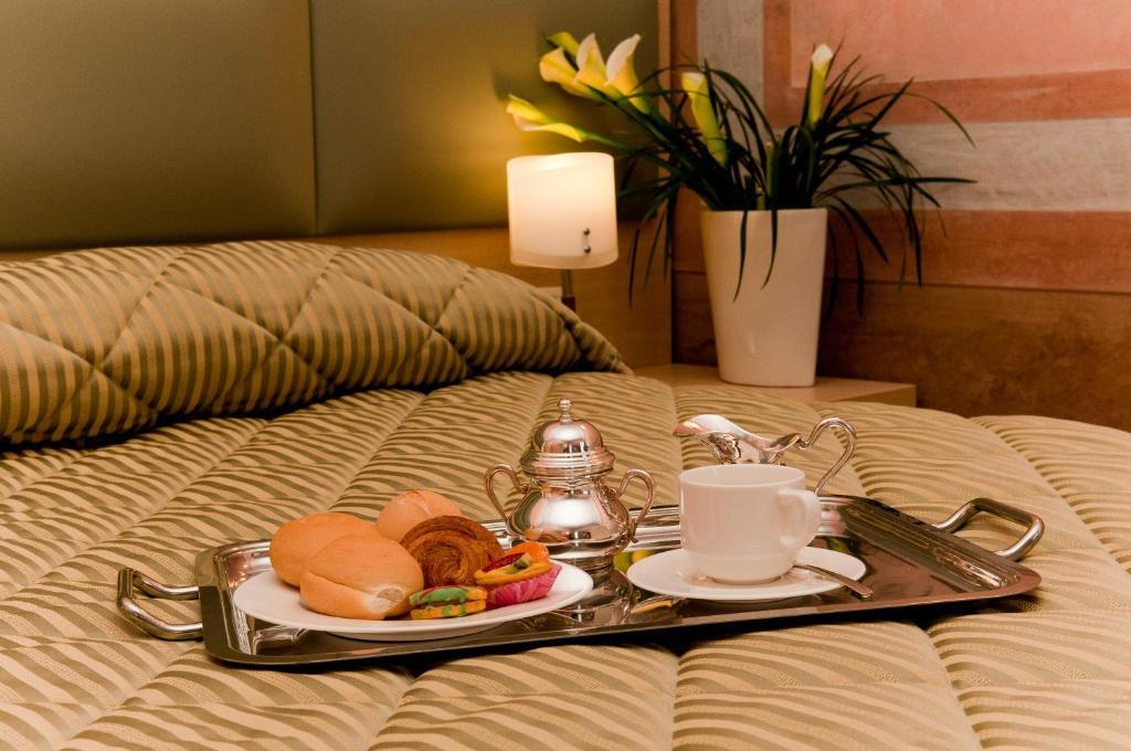 Hotel Villa Maternini Vazzola ภายนอก รูปภาพ
